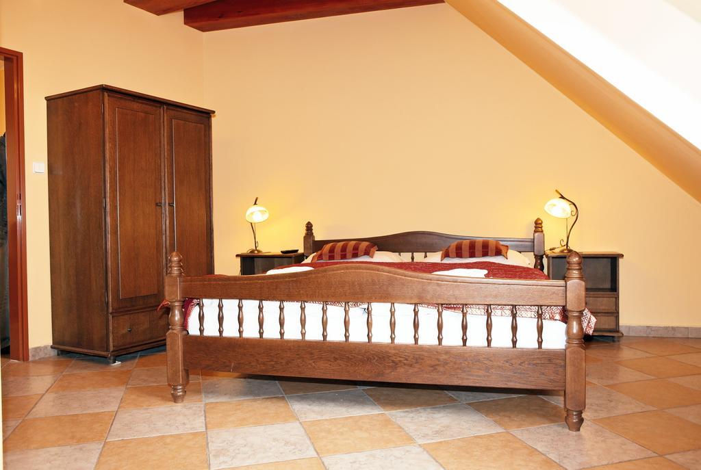 Hotel Pelikán Třeboň Camera foto